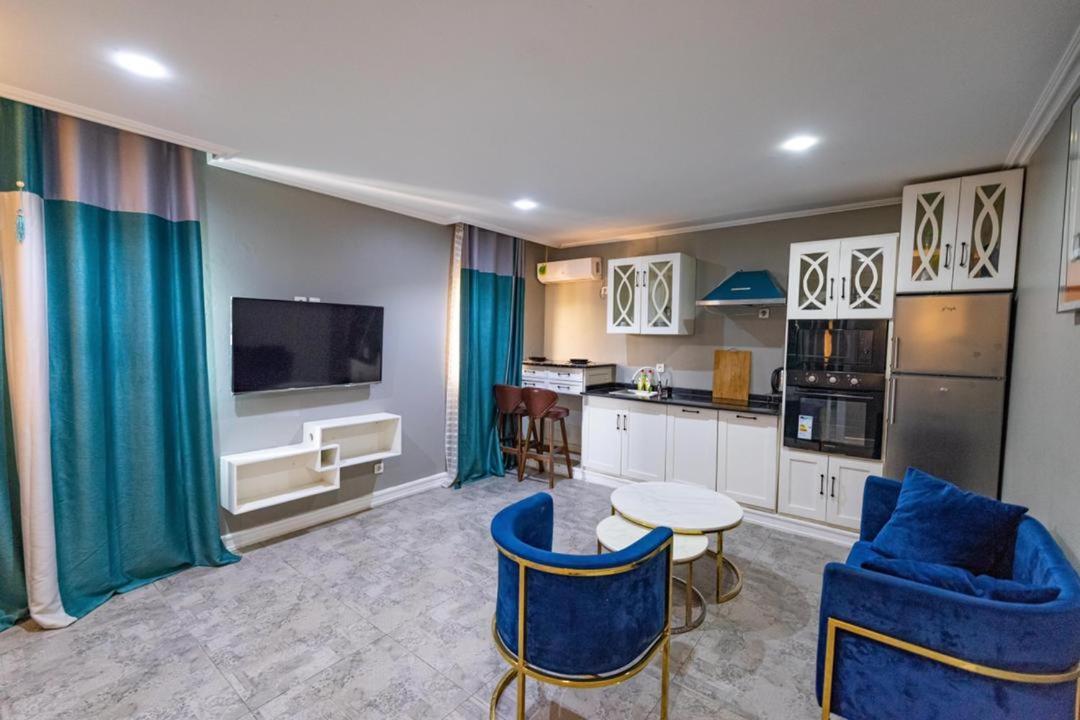 Villa Magnum Douala Bagian luar foto