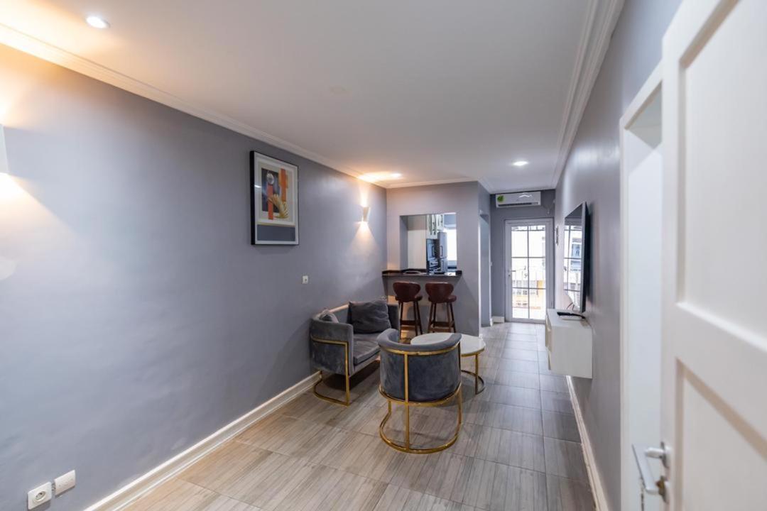 Villa Magnum Douala Bagian luar foto