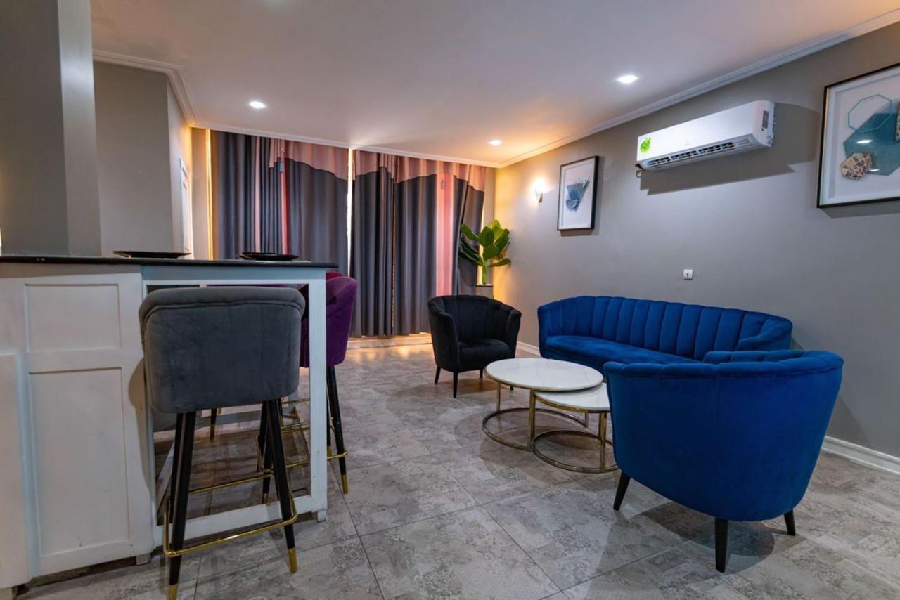 Villa Magnum Douala Bagian luar foto